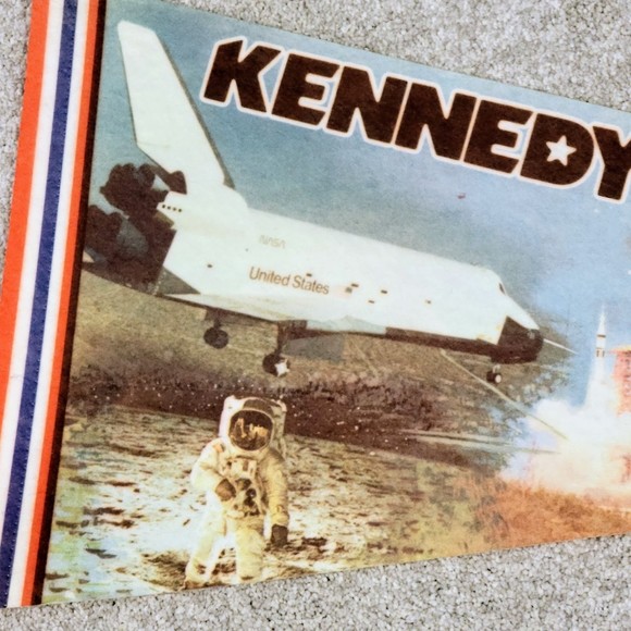 Vtg Kennedy Space Center Felt Pennant Sublime Florida1980’s Rare - Picture 2 of 10